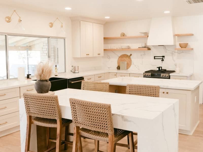 Flooring experts at Lenny's Carpet and Floor Center